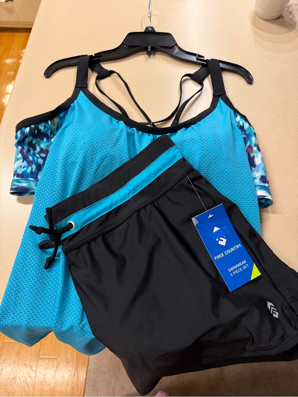 Free Country Women’s Turquoise Blue & Black Two-Piece Swim Set